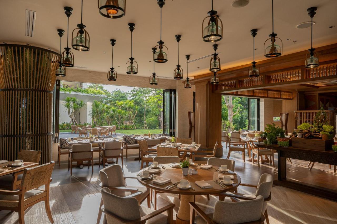 Ayana Segara Bali Hotel Jimbaran Exterior foto