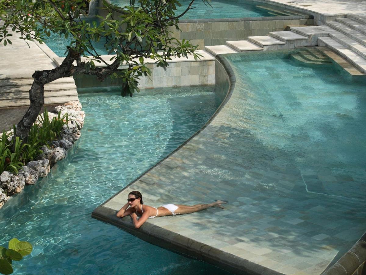 Ayana Segara Bali Hotel Jimbaran Exterior foto
