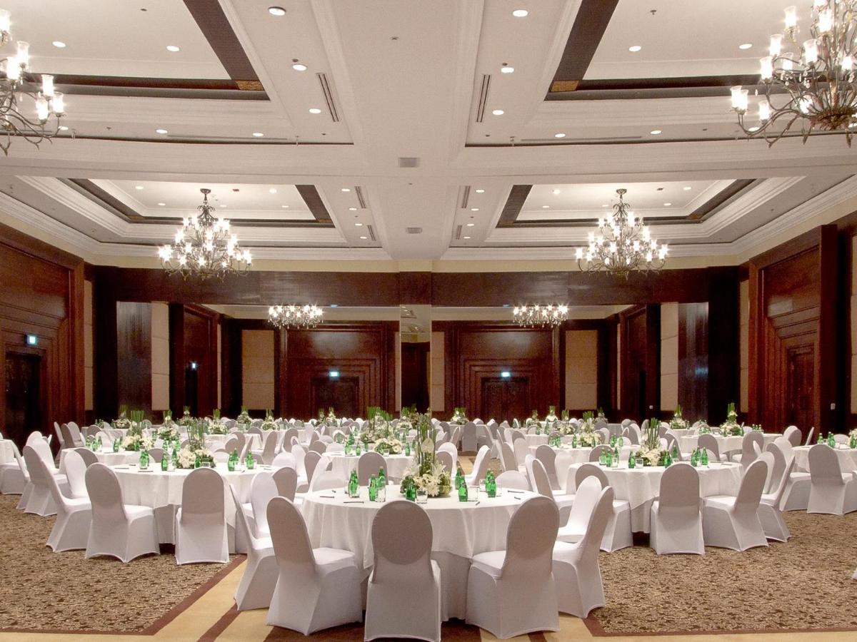 Ayana Segara Bali Hotel Jimbaran Exterior foto